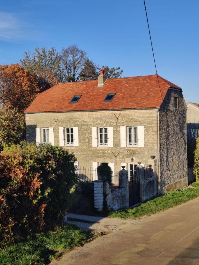 Bed and Breakfast La Flavignienne Flavigny-sur-Ozerain Esterno foto